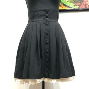 H & M pleated skirt | size 4